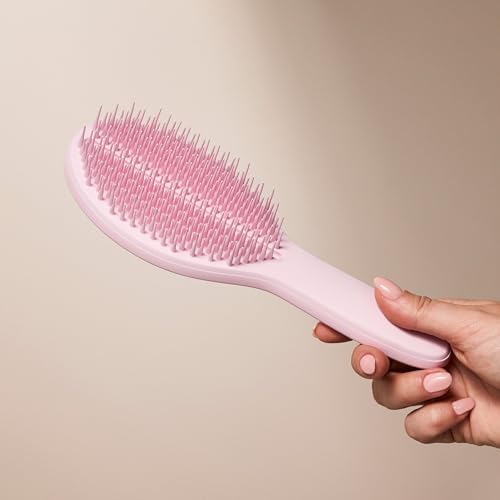 Tangle Teezer The Ultimate Styler Hair Styling Brush for Dry Styling, Maintains, Blends & Adds Volume, Texture & Shine, Millennial Pink - Image 6