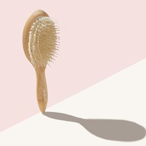 The Hair Edit Glossifier Boar Bristle Bamboo Finishing Hair Brush for Women - Image 6