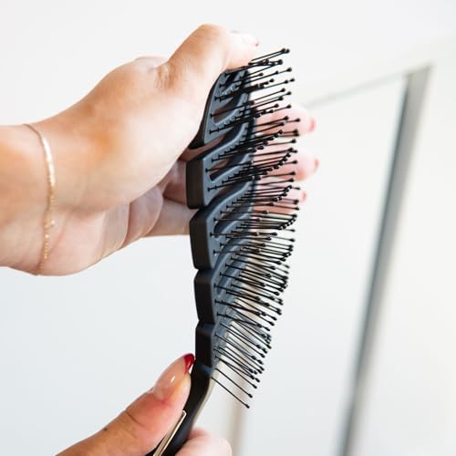 FRAMAR Vented Hair Brush For Women, Flex Brush, Wet Hair Brush Detangler - Image 5