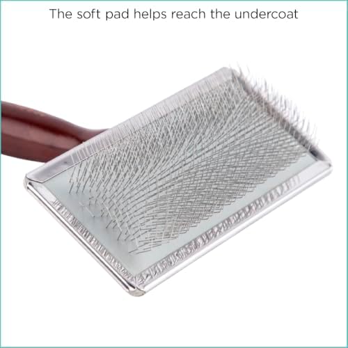 Groomer Essentials Soft Slicker Brush, Medium for Everyday Grooming - Image 2