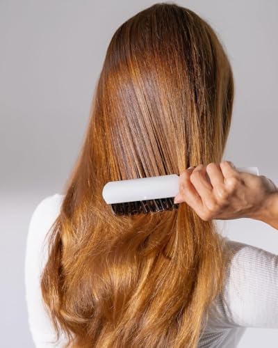 MIRTA DE PERALES Daily Hairbrush - Image 4