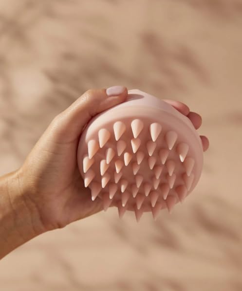 VEGAMOUR GRO Revitalizing Scalp Massager - 1 Count - Image 4