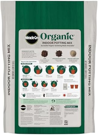 Miracle-Gro Organic Indoor Potting Mix, 8 qt. - Image 2