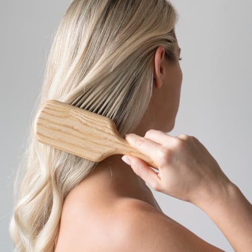 TEK | Rectangular Wooden Hair Brush Big with Long Rounded Teeth in Natural Ash Wood, Ideal for Detangling, Styling and Daily Care of Long and Thick Hair | 22x6cm | Handmade in Italy - Image 2