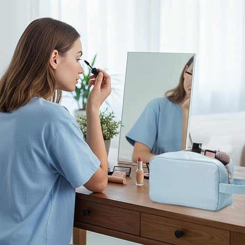 Insulated Makeup Bag for Car Women Cosmetics Bag, Medium, Portable, Blue - Image 6