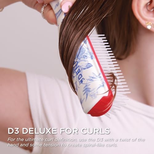 Denman D3 Original Curl Definer & Styler, Curly Hair Brush for Women & Men – 7 Row Detangling & Curl Defining Brush for Smooth Defined Curls - a precision Styling Brush for straight hair - Image 3