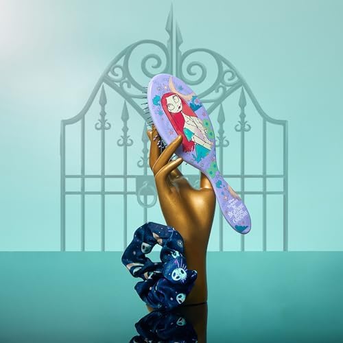 Wet Brush Detangle & Style Duo Kit, Sally (Nightmare Before Christmas) - Ultra-Soft IntelliFlex Bristles - Detangling Brush Glides Through Tangles For Wet & Dry Hair, 1 Hair Brush & 1 Coil Scrunchie - Image 3