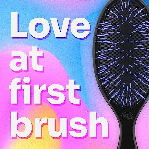 Wet Brush Thick Hair Detangling Brush, Black, Ultra-Soft IntelliFlex Bristles Glide Through Tangles With Ease, Pain-Free Detangler for All Hair Types, Wet & Dry - Image 4