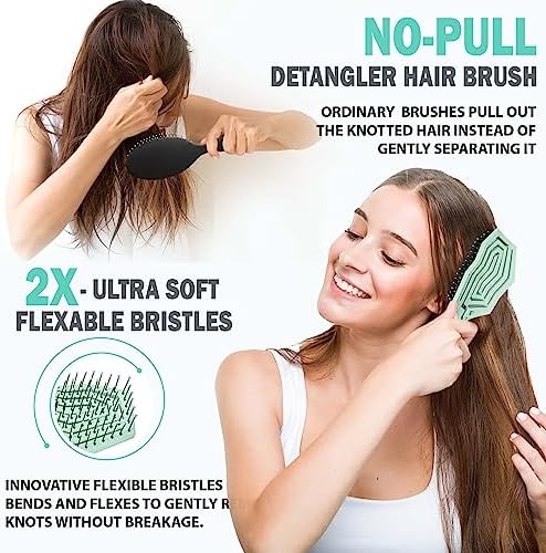 Fiora Naturals Hair Brush Set for Women, Detangler, Round Brush and Comb - Image 3
