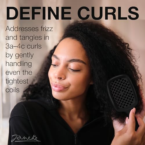 Janeke Superbrush Detangling Brush for Soft Smoothing Hair Brushing with Anti-Static Bristles - Vented Wet Hair Brush for Blow Drying Use - Perfect for Curly, Thick, Wavy, Fine Hair Types (Black) - Image 6