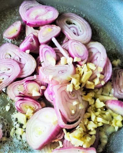 TomorrowSeeds - Monique French Shallot Sets (Bulbs) - 1/2 Pound - for 2025 Planting Seeds Semi-Long F1 Echalote Banana Ulle Mooseer Red Onion Set Scallion Vegetable Grow Your Own - Image 4