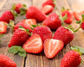 (Best) Seascape Strawberry Plants - Bare Root Plants to Grow Strawberries - Ready to Ship - No Ship to California (10 Strawberry Plants) by CZGrain