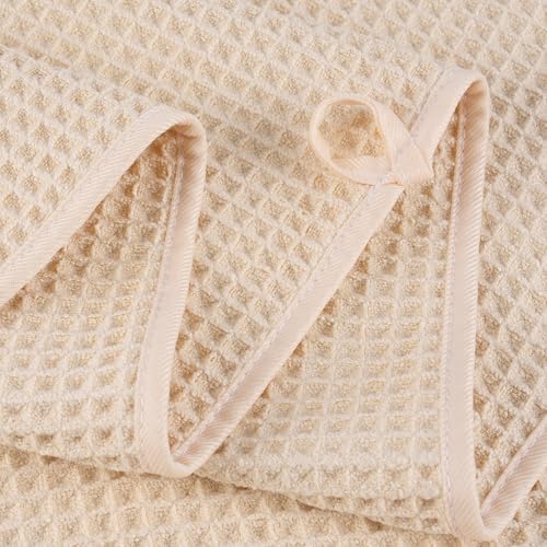 POLYTE 430 GSM Poly Blend Microfiber Quick Dry Waffle Bath Towel, 30x60 in - Image 4