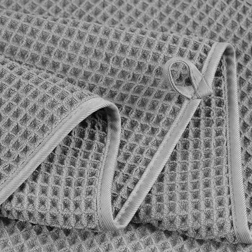 POLYTE 430 GSM Poly Blend Microfiber Quick Dry Waffle Bath Towel, 30x60 in - Image 4